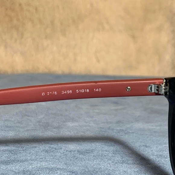 Burberry eyeglasses / Unisex - Picture 6 of 9